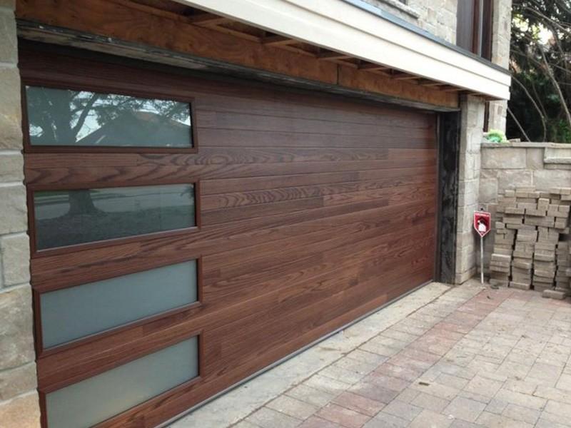 How to Choose Garage Door Color That Can Uplift the Beauty of Your Home ... - Image1 3